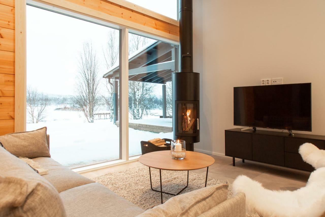 Riverside Luxury Suites Rovaniemi Exterior photo