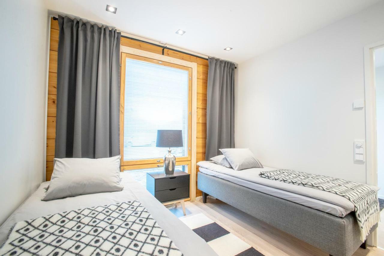 Riverside Luxury Suites Rovaniemi Exterior photo
